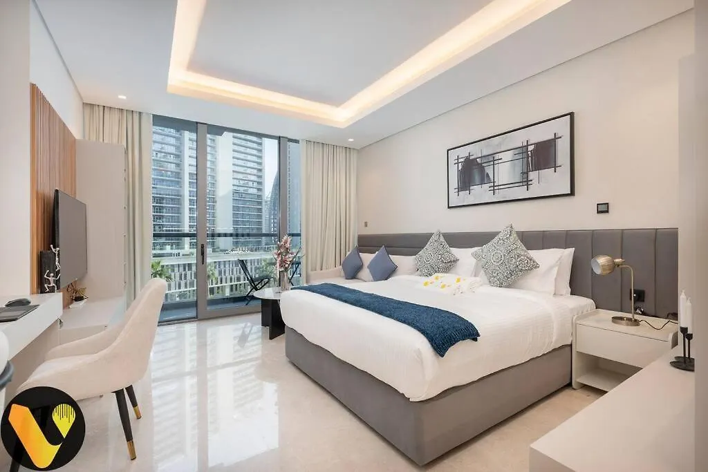 Vogue Sterling East Near Dubai Mall & Burj Khalifa Apartment
